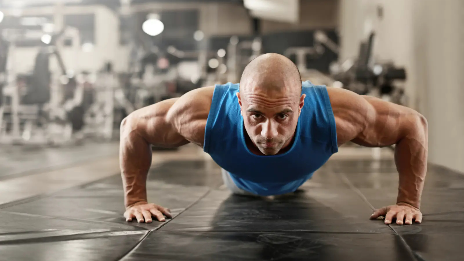 what-muscles-do-push-ups-work?-get-more-out-of-this-timeless-exercise-–-breaking-muscle